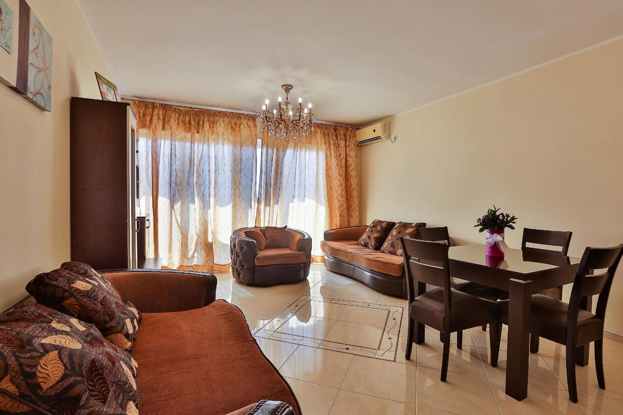 Fidel Apartments Круче Экстерьер фото